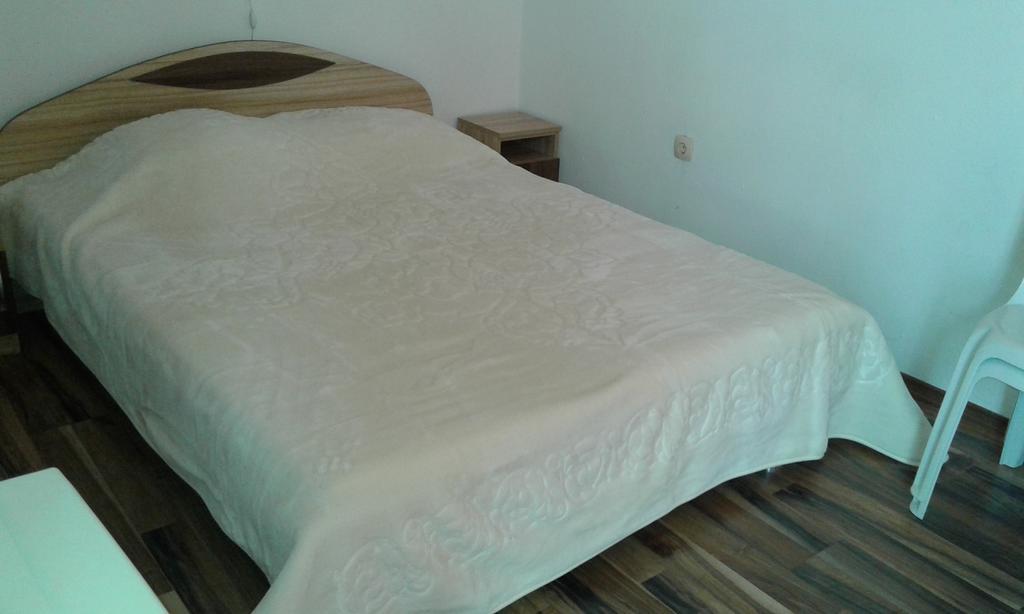 Zora Guest House Primorsko Room photo