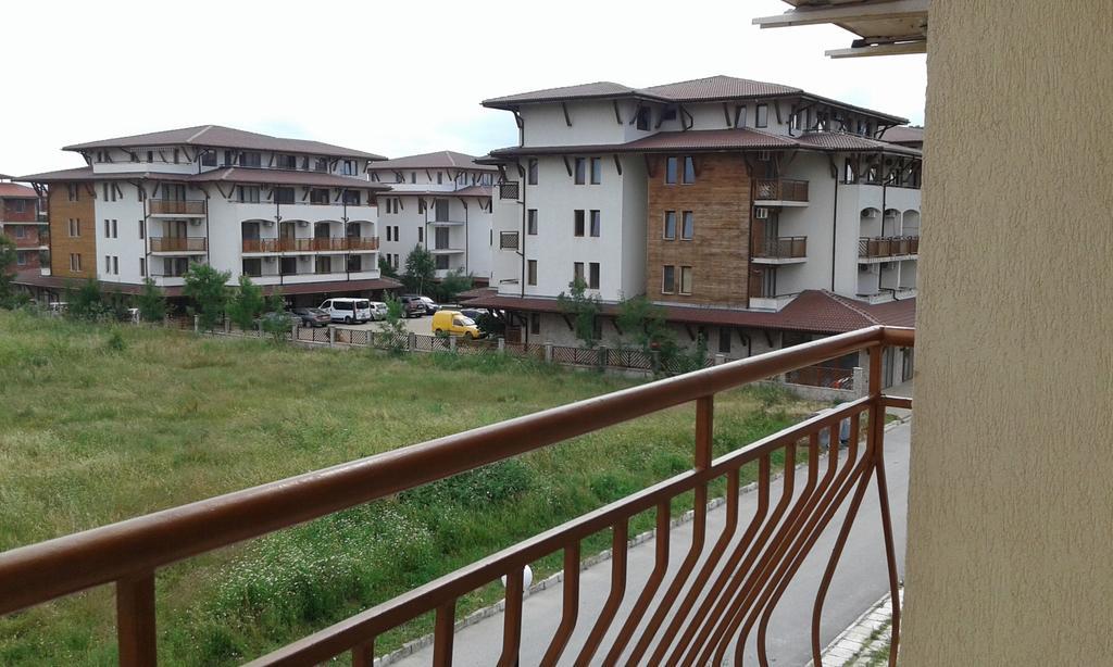 Zora Guest House Primorsko Exterior photo